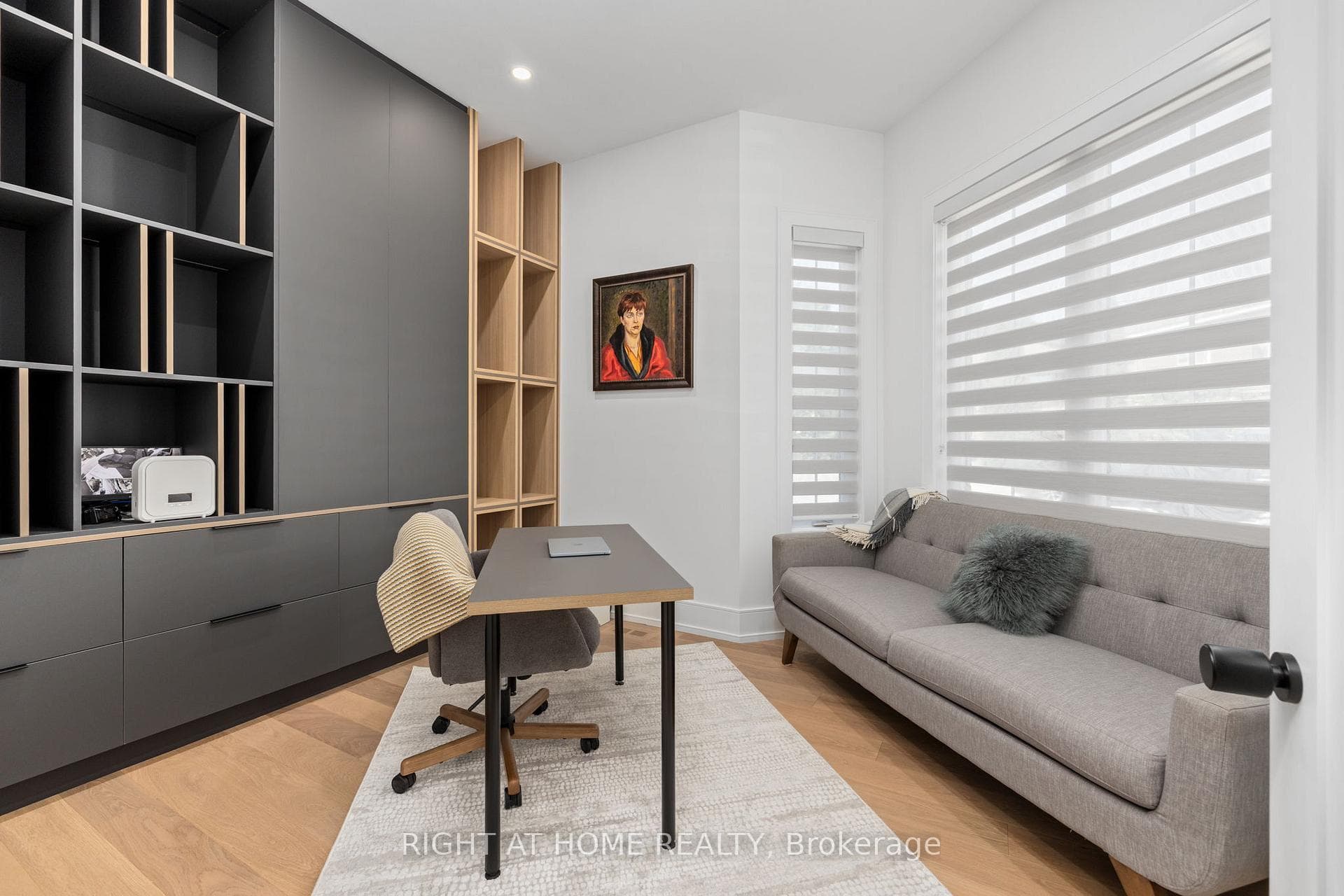 33 Thorndale Avenue photo 19