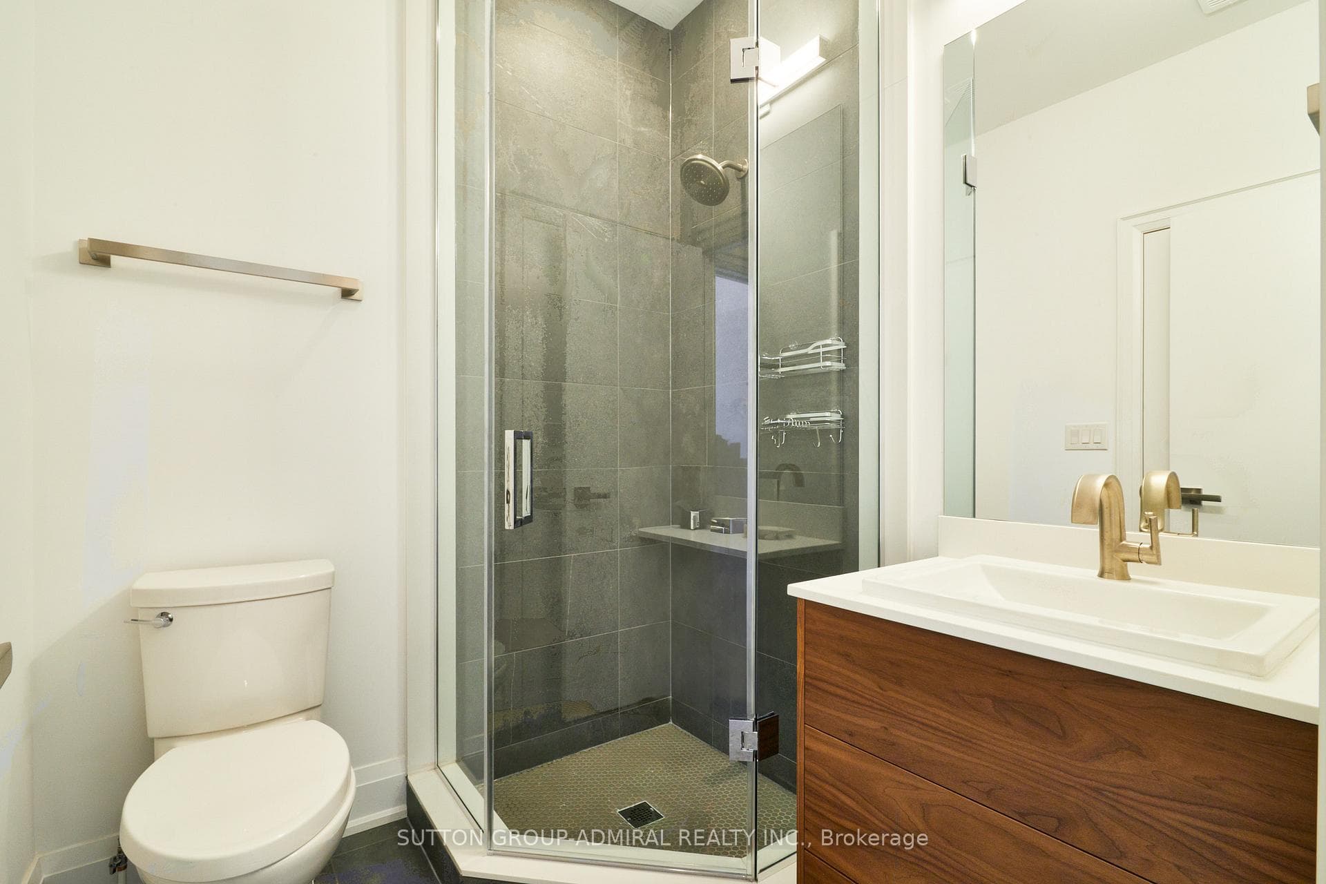 18 Direzze Court photo 25