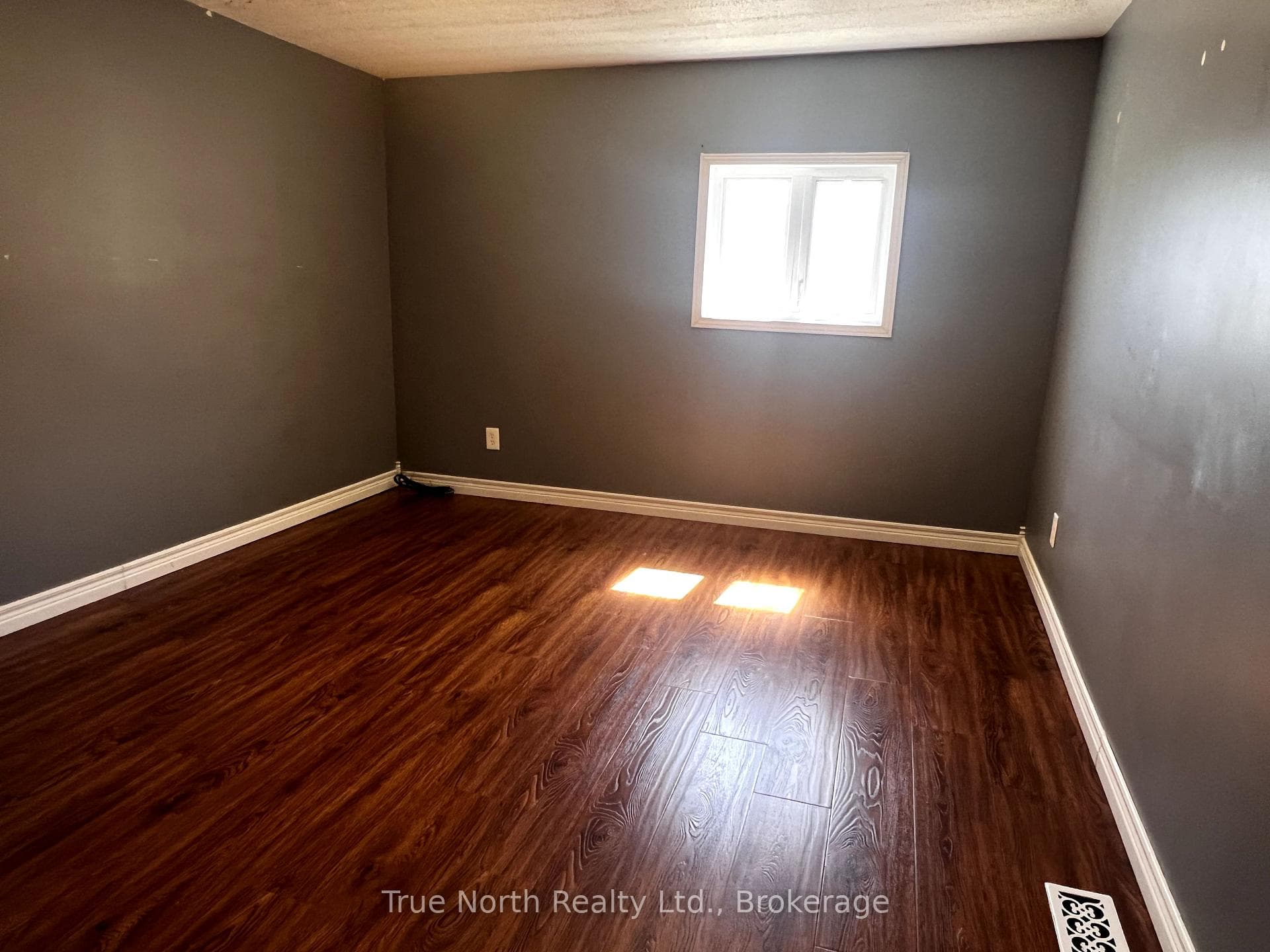 20 Kolb Avenue photo 13