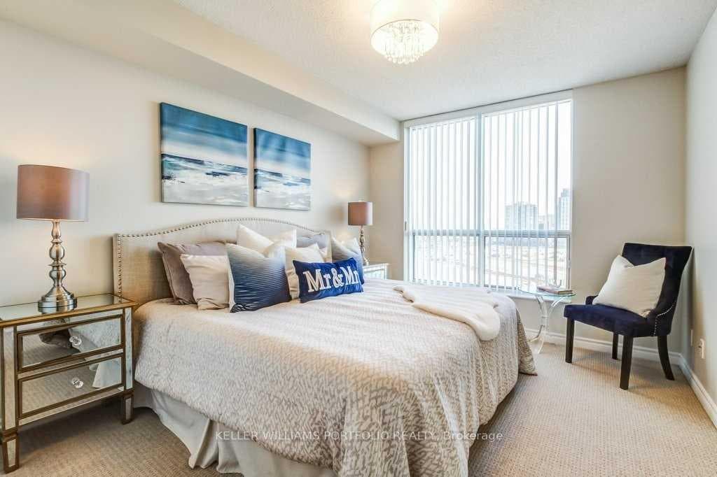 5229 Dundas Street Unit 707 photo 9