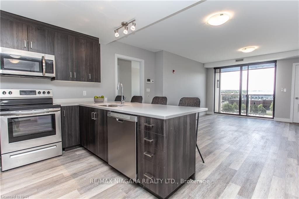 300 FOURTH Avenue Unit 507 photo 1