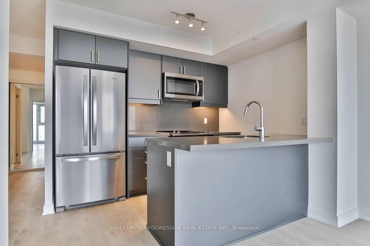 50 Wellesley Street Unit 3005 photo 7