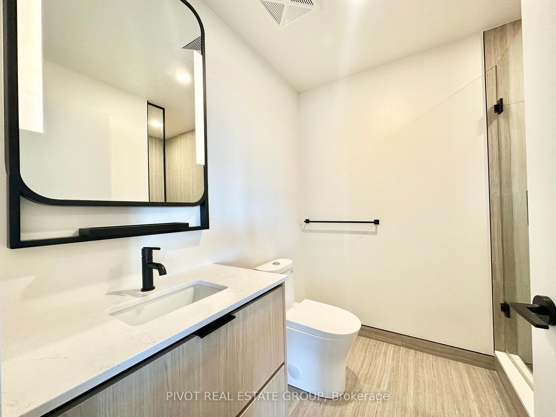 1050 Eastern Avenue Unit 1114 photo 4