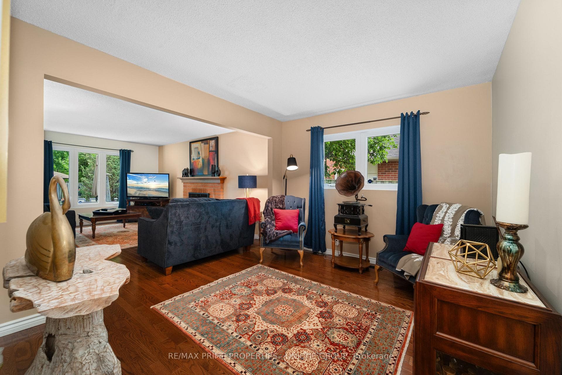 67 Farrow Crescent photo 22