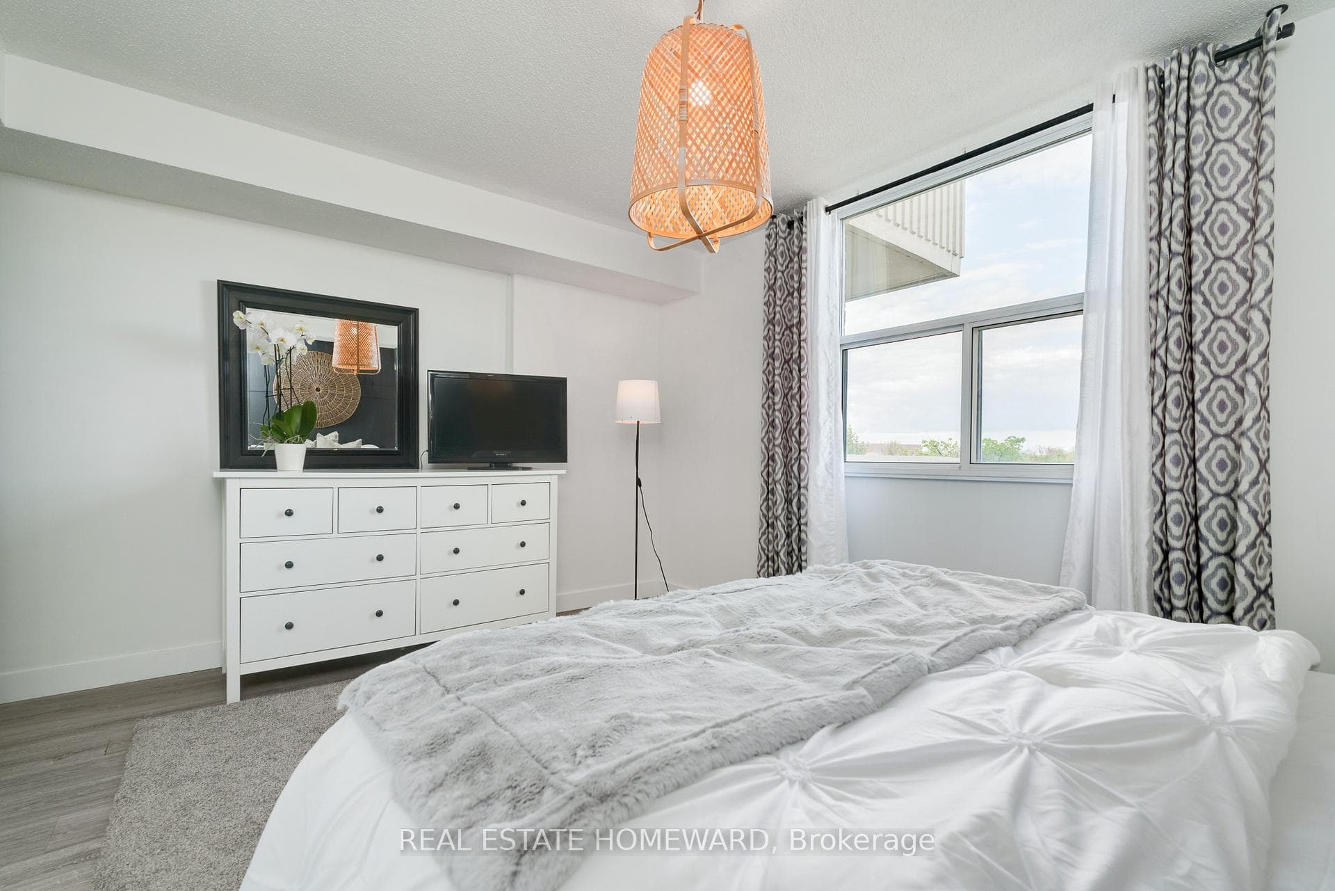 66 Falby Court Unit 302 photo 22