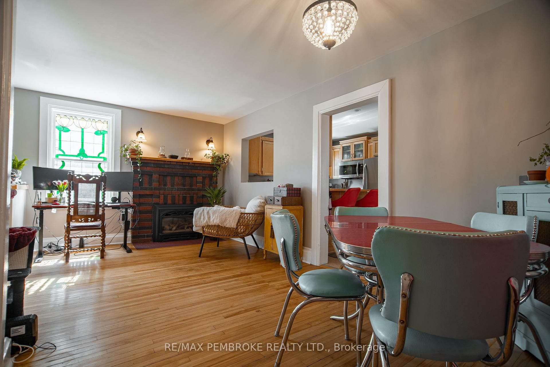 259 Isabella Street photo 10