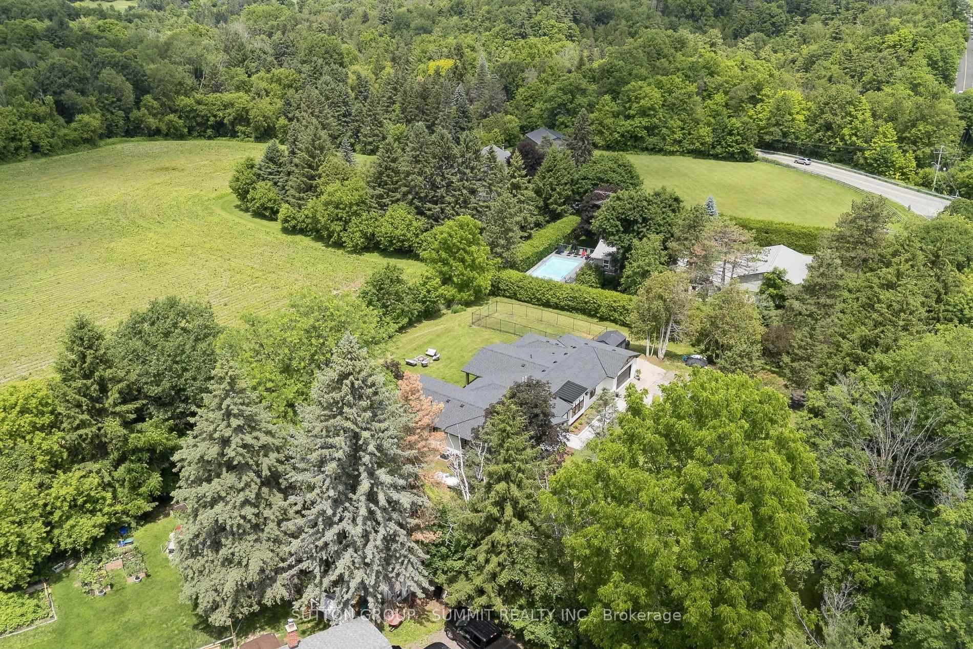 1315 Britannia Road photo 45