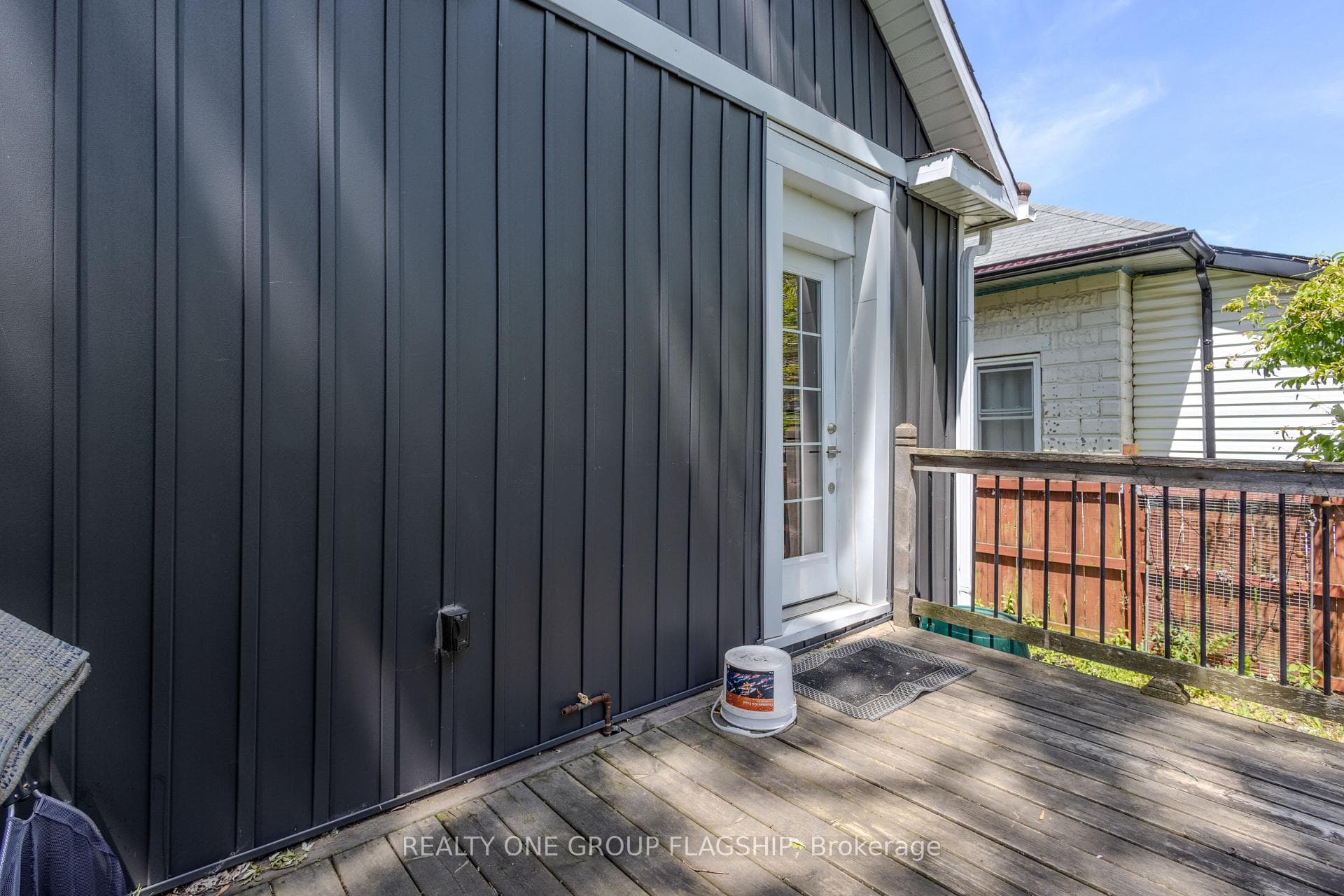 4774 THIRD Avenue photo 28