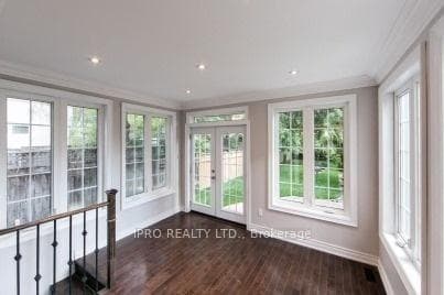 63 Soudan Avenue photo 6