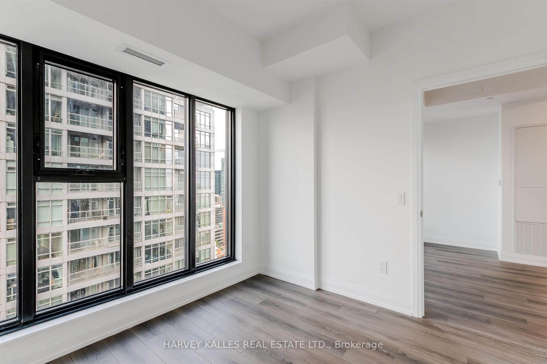 20 Soudan Avenue Unit 2609 photo 16
