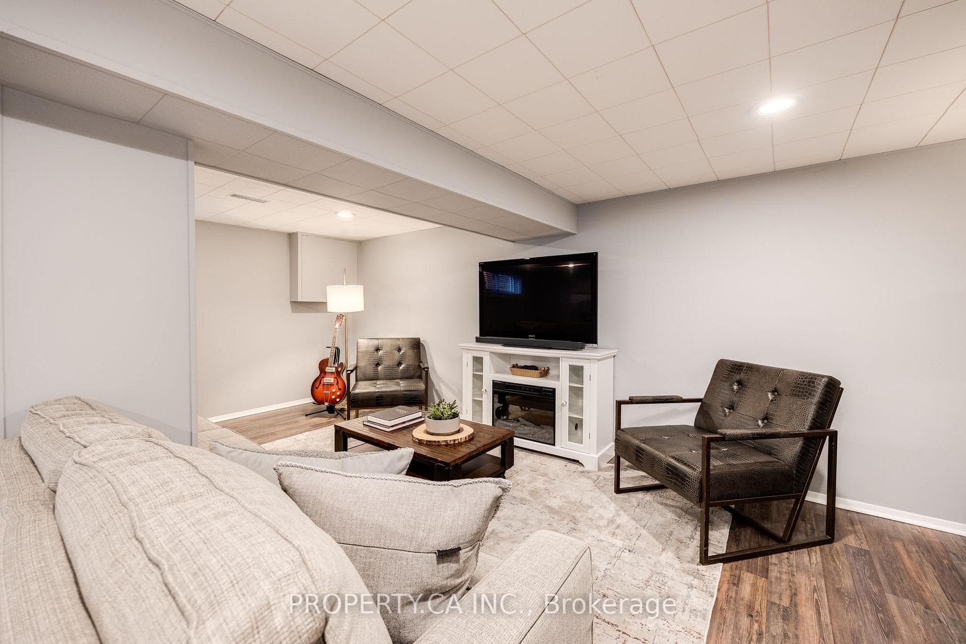 23 Niantic Crescent photo 19