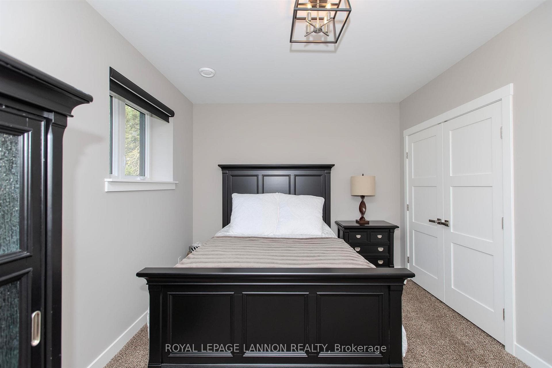 2075 Foothill Drive photo 16