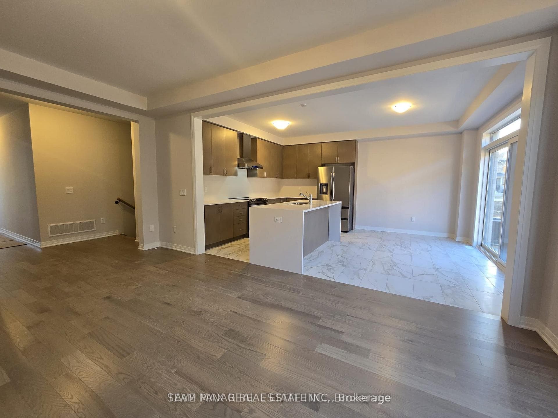14 Thomas Gemmell Road photo 2