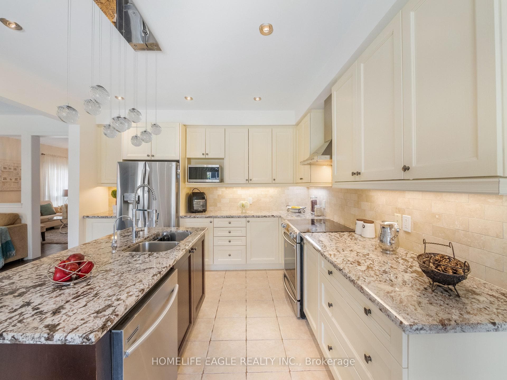 34 Brookview Drive photo 9