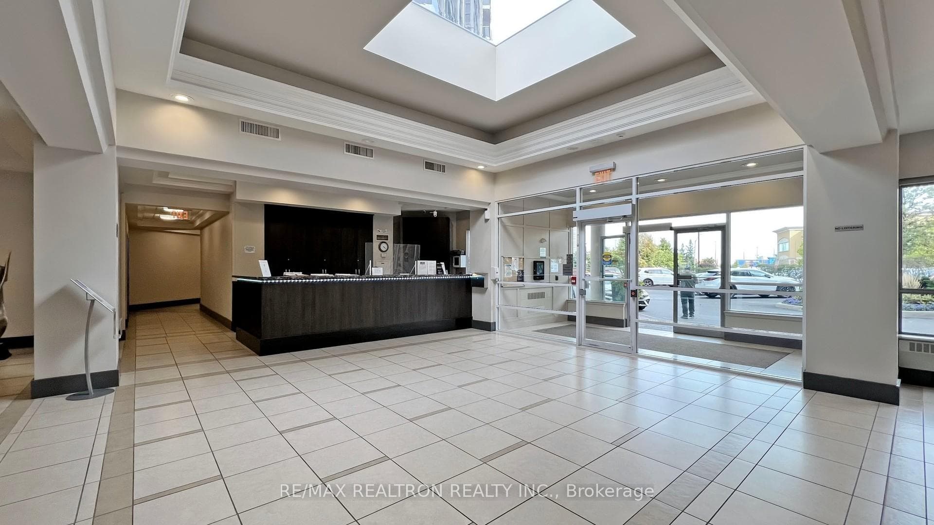 50 Disera Drive Unit 201 photo 8