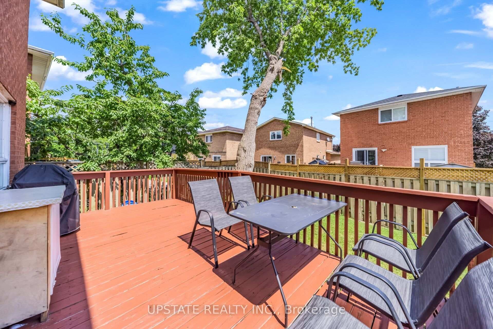 145 Valonia Drive photo 36