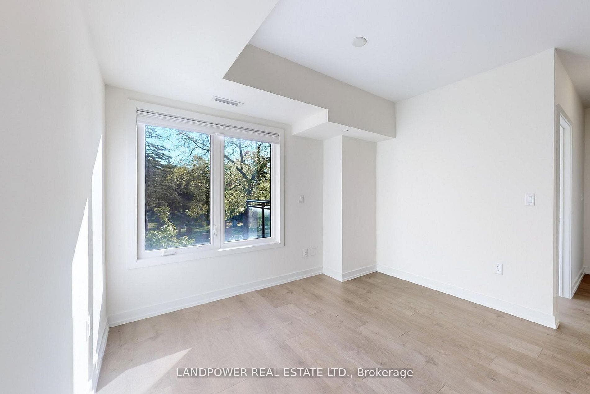 60 Elizabeth Street Unit 3305 photo 6