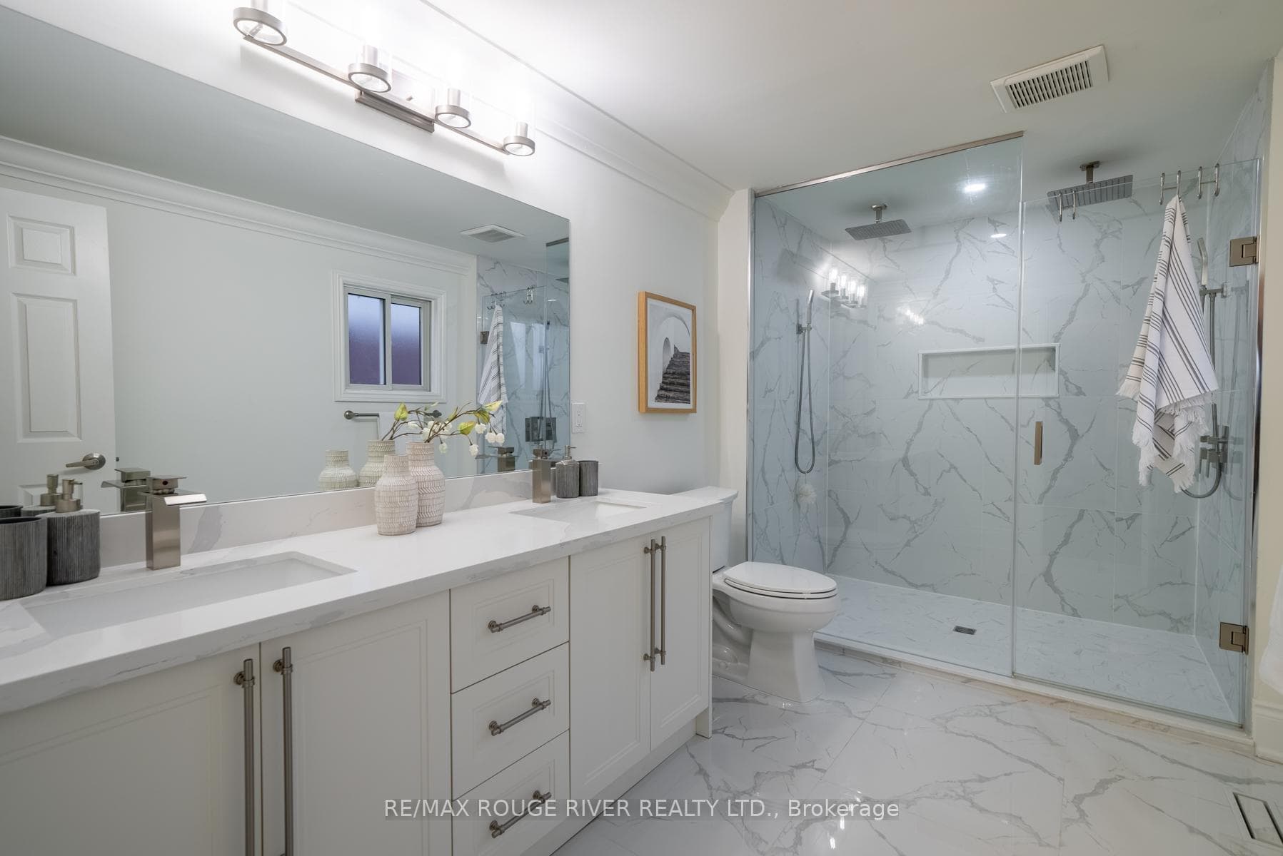 3 Ennisclare Place photo 21