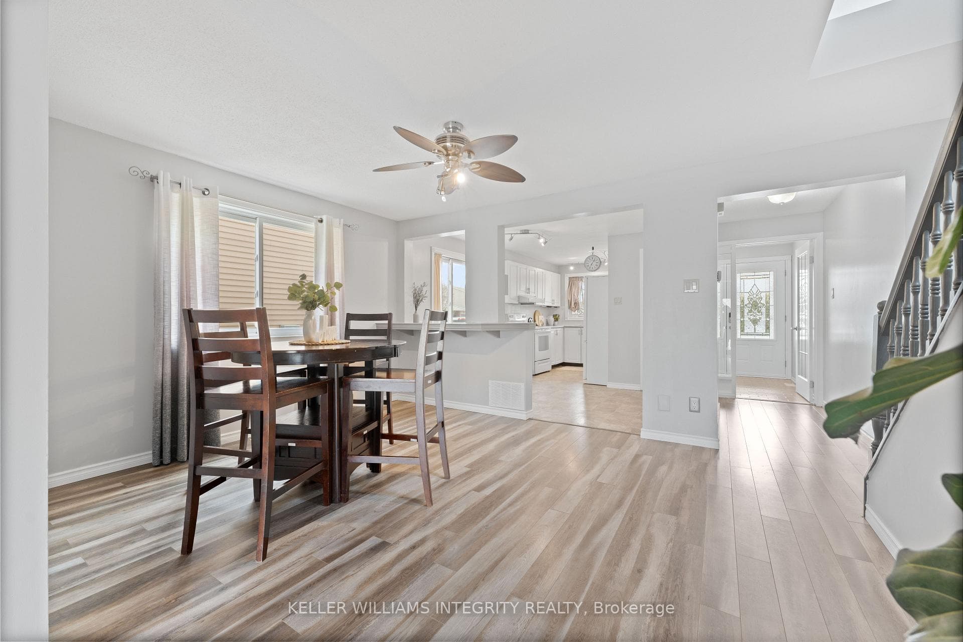 1835 La Chapelle Street photo 12