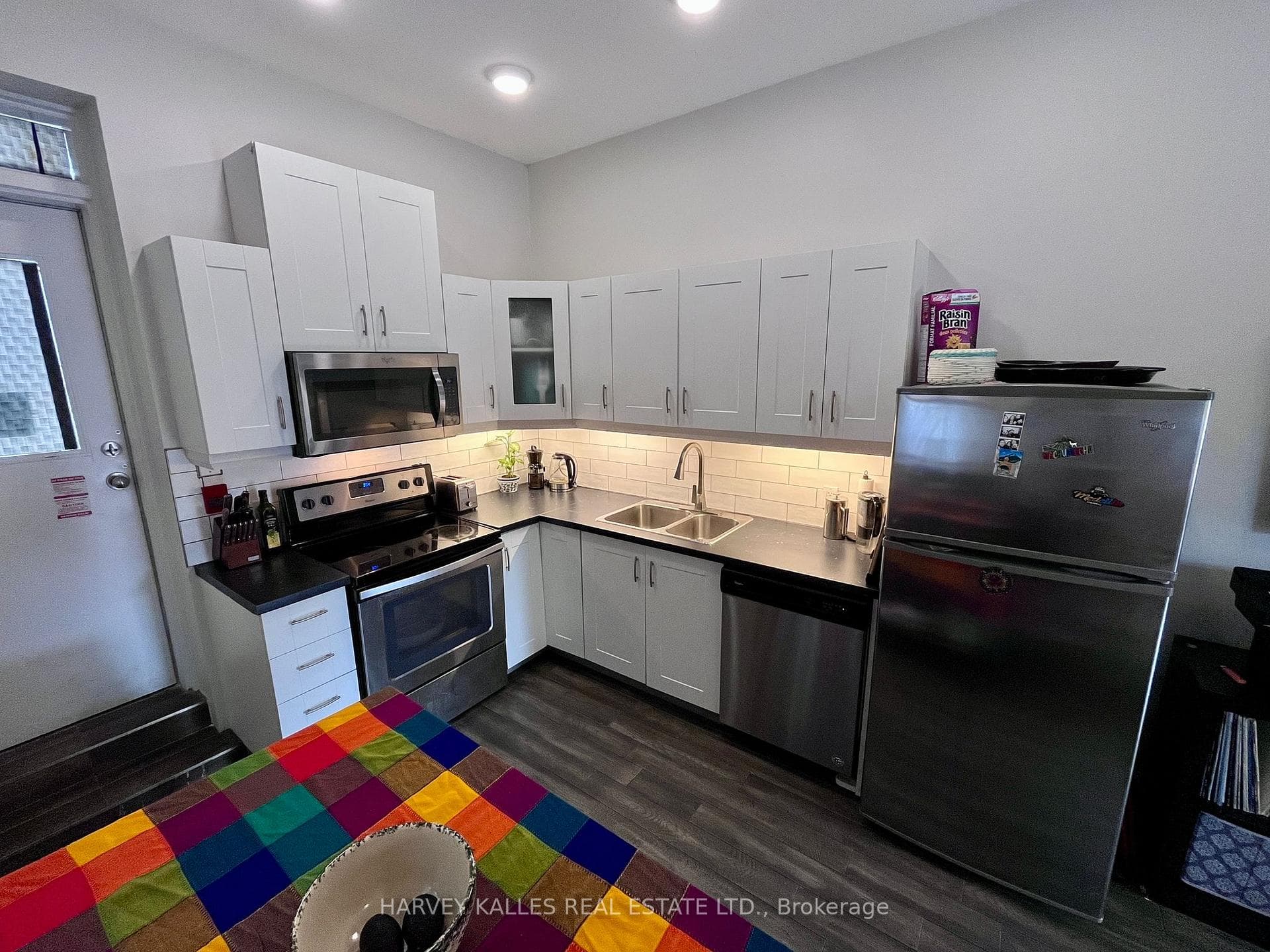 167 Lauder Avenue Unit 1 photo 3