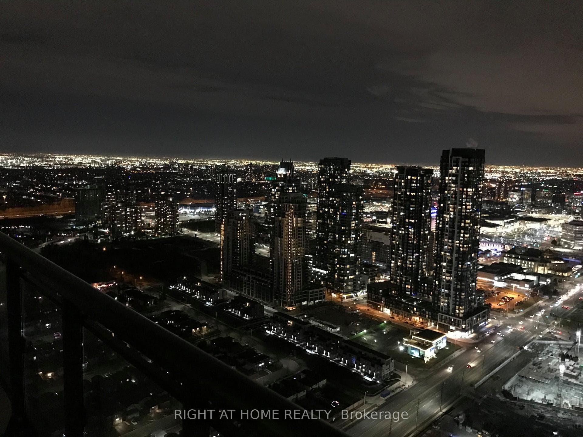 3975 GRAND PARK Drive Unit 3310 photo 4