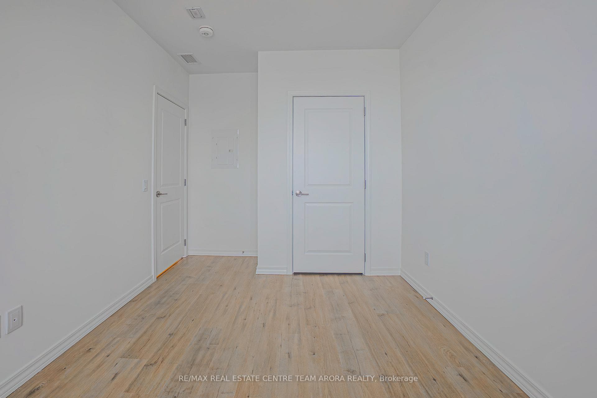 191 Elmira Road Unit 517 photo 11