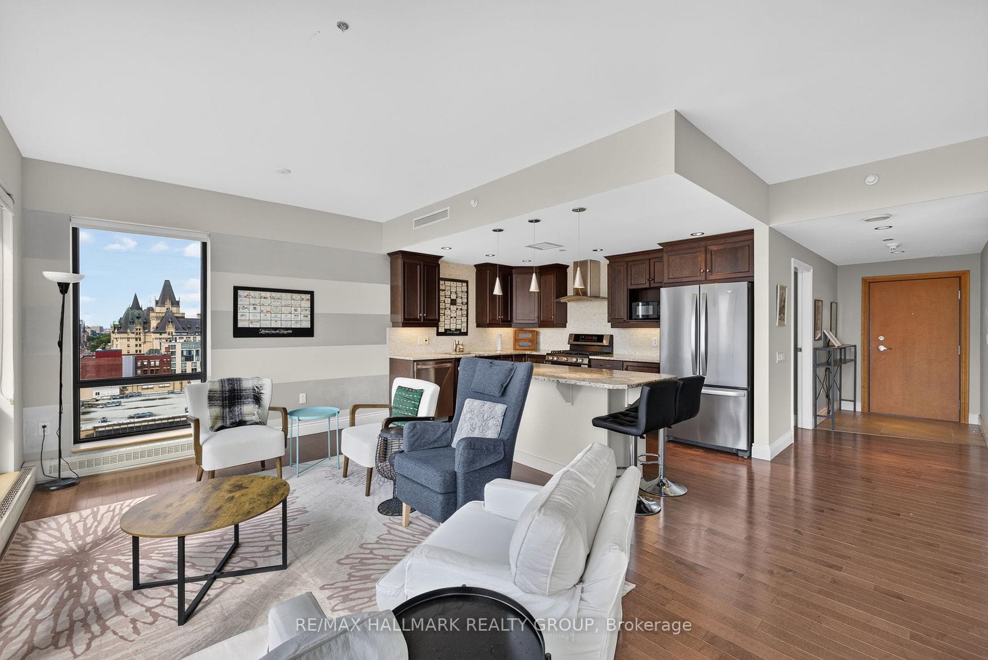 90 George Street Unit 1301 photo 7