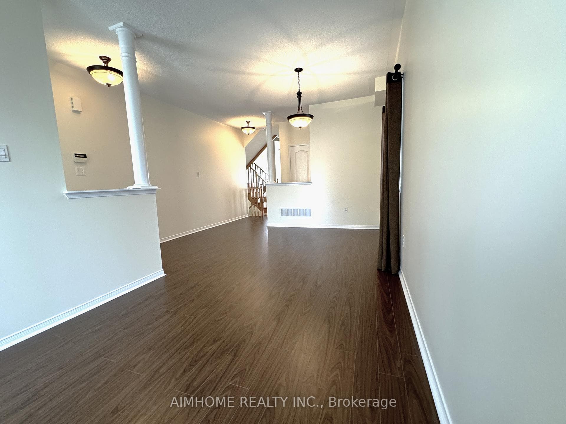 53 Dovetail Drive photo 4