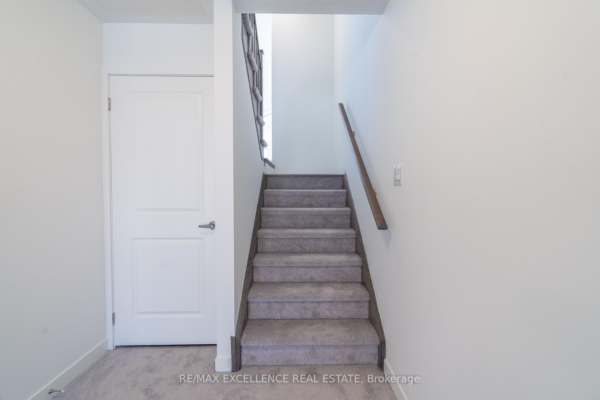 15 Calloway Way photo 29