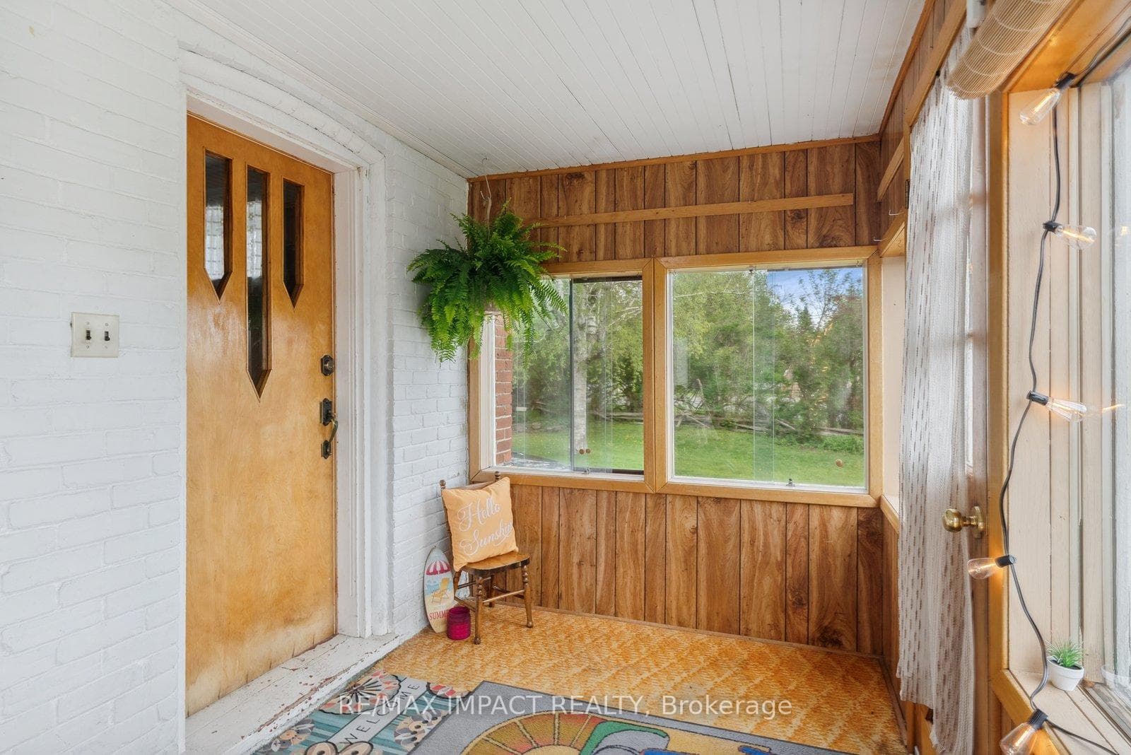 216 Queen Street photo 5