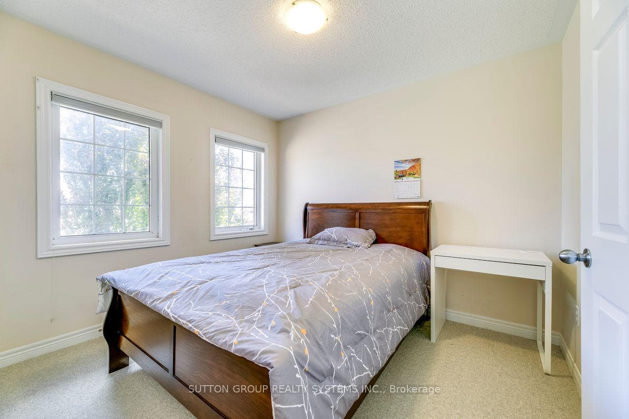 2408 Hilda Drive photo 25