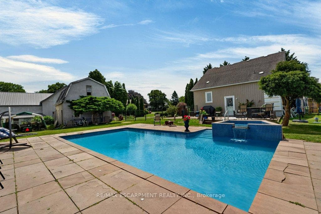 5331 Greenlane Road photo 27
