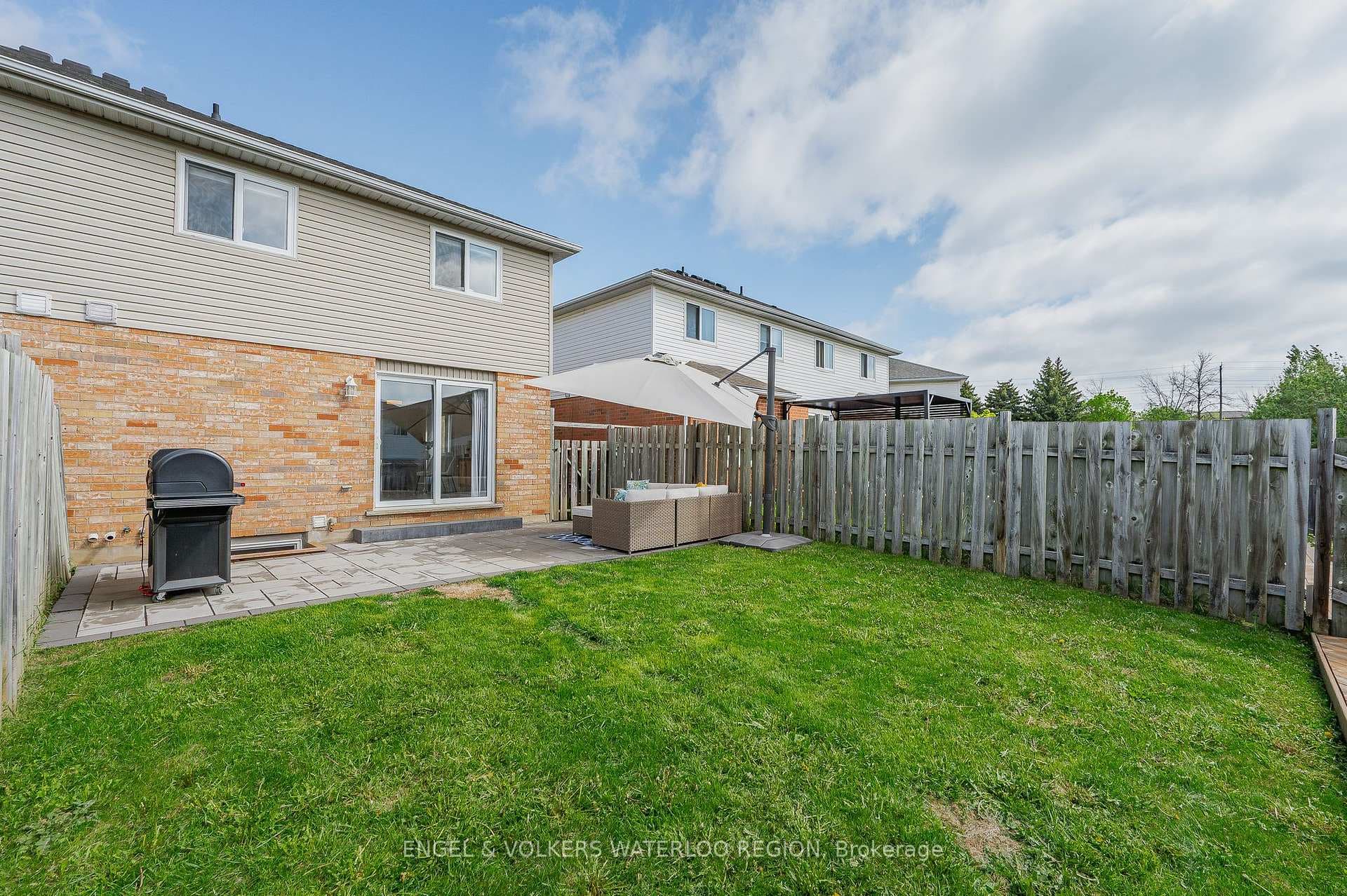 46 Hackberry Street photo 41