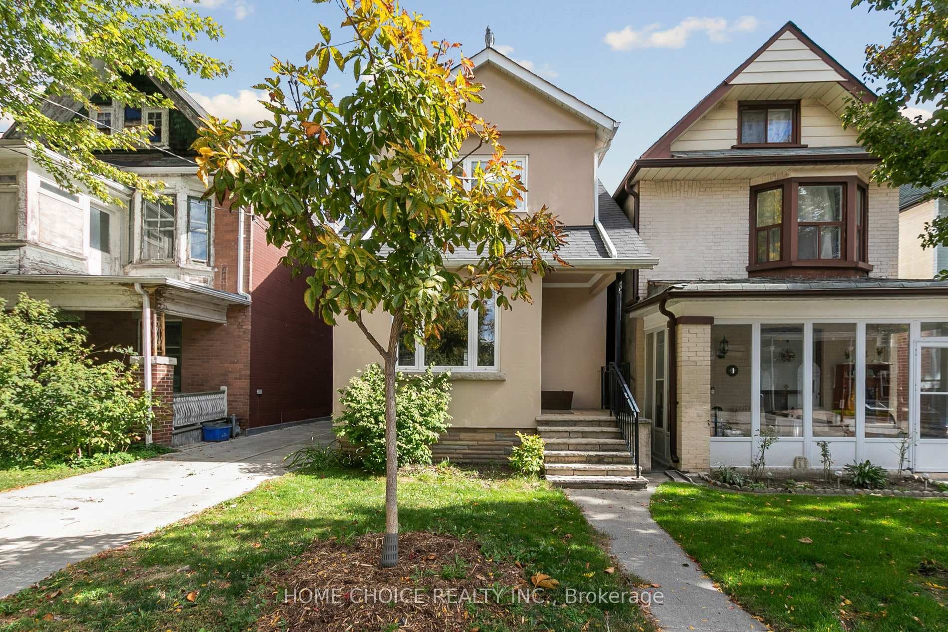 283 Ashdale Avenue photo 1