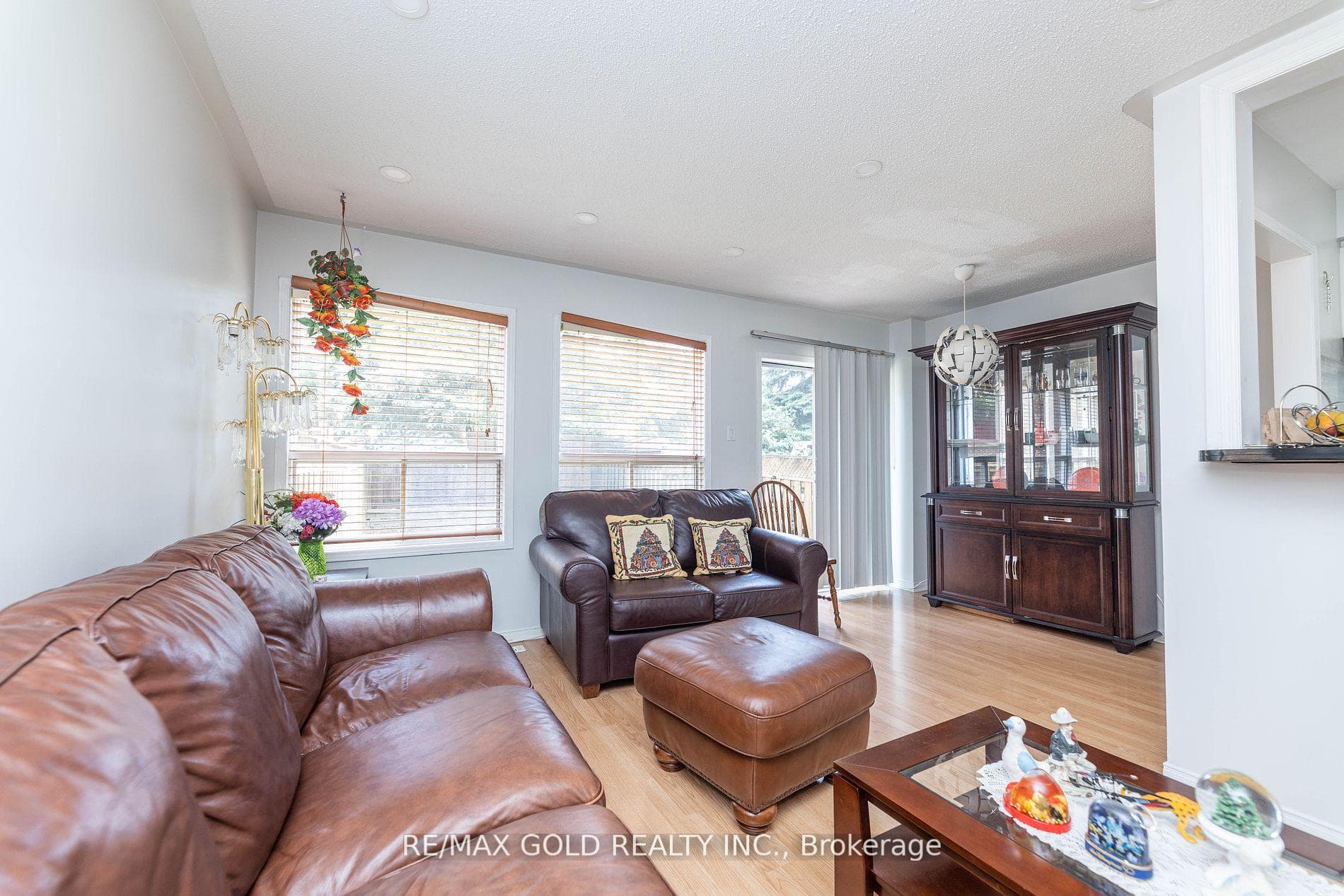 124 Kenwood Drive photo 10