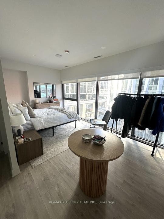 8 Cumberland Street Unit 607 photo 7