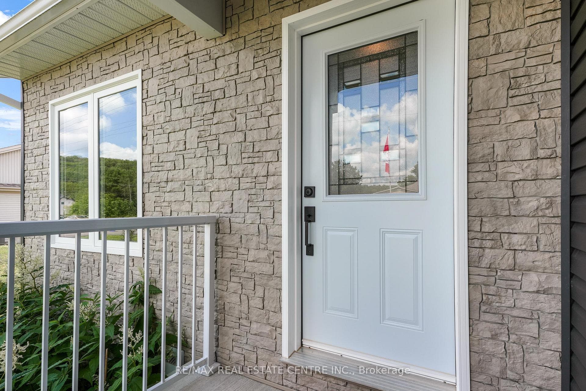 Faux stone vinyl siding