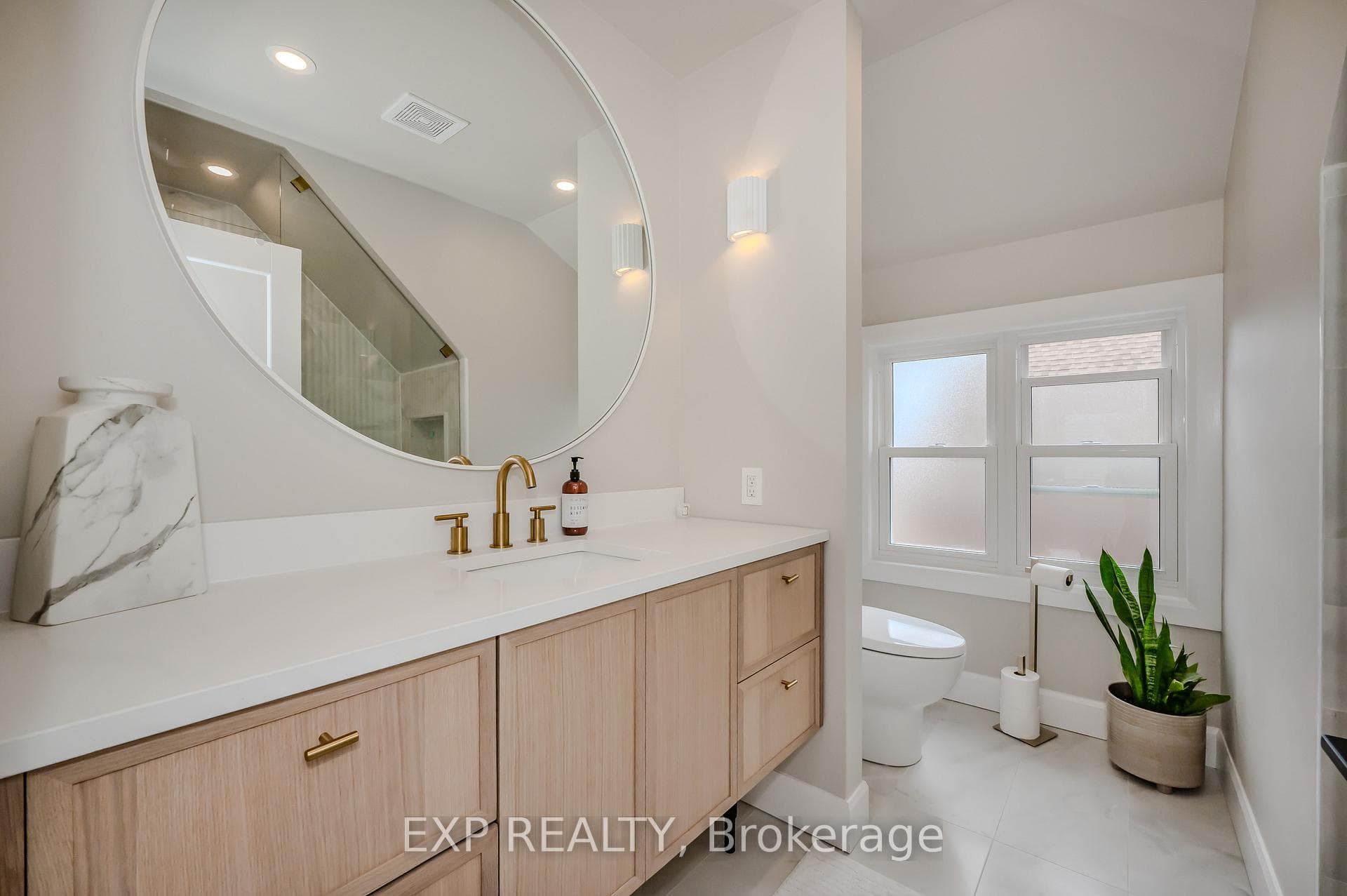 32 Hebel Place photo 19