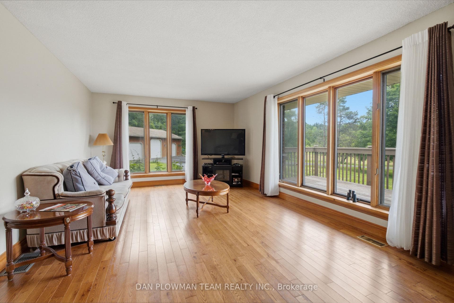 9640 Dagmar Road photo 8
