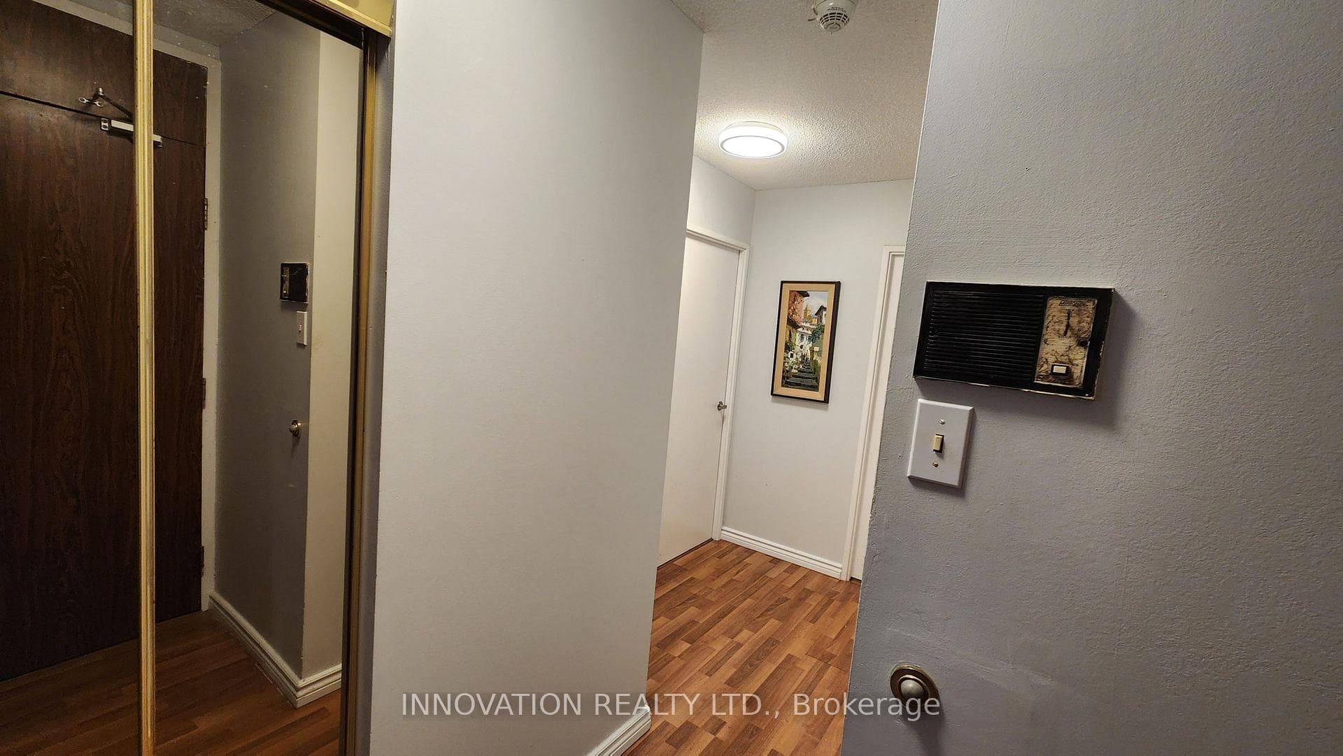 2000 Jasmine Crescent Unit 1108 photo 9