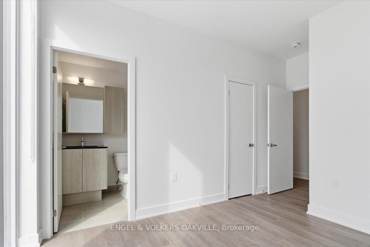 2088 James Street Unit 210 photo 7