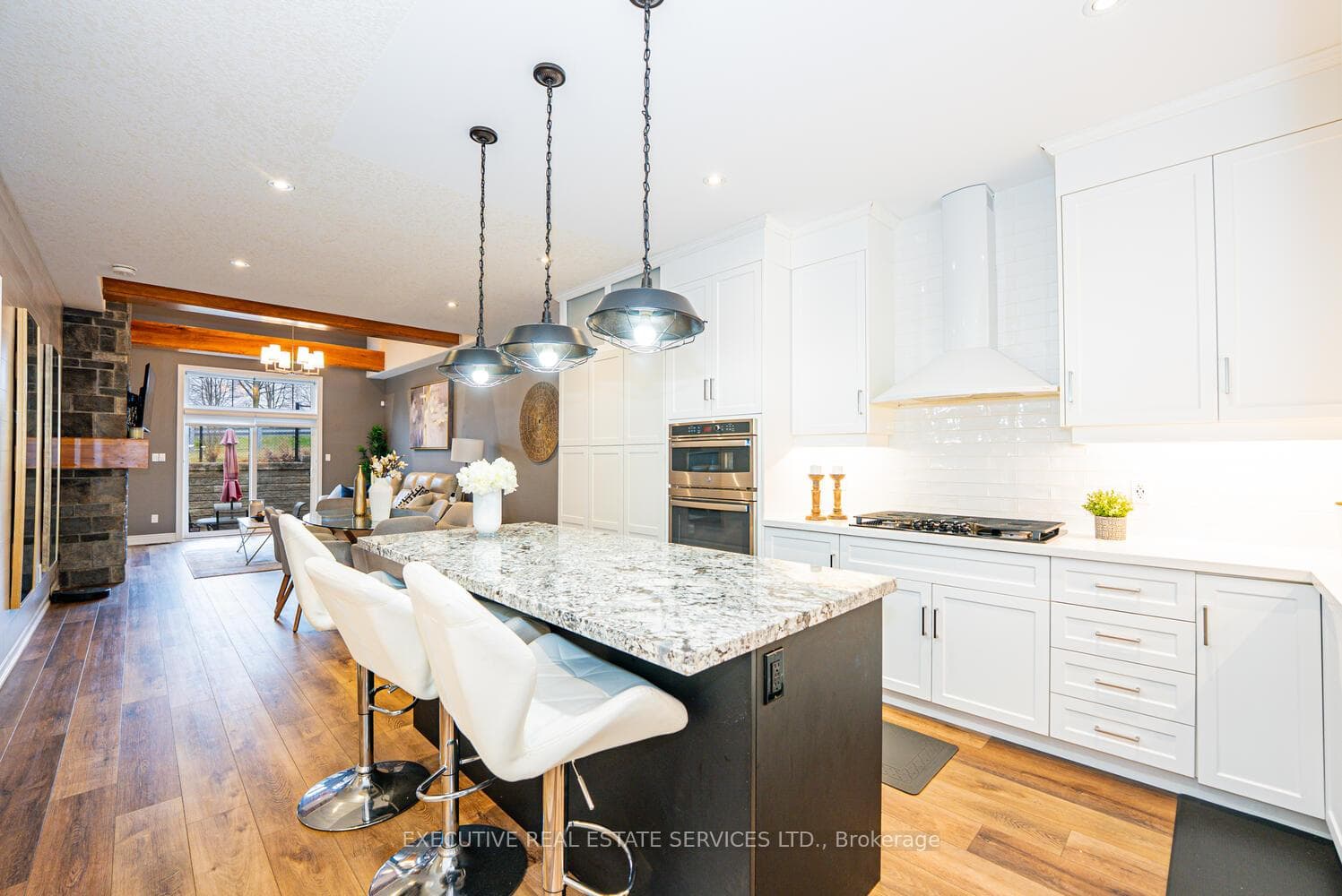 2848 King Street Unit 11 photo 27