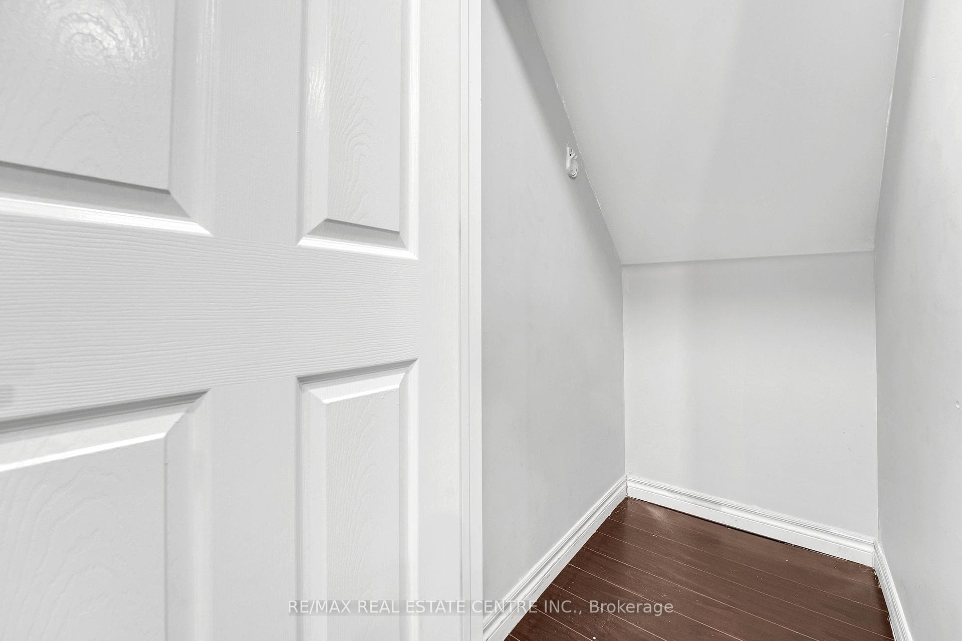 834 Ferguson Drive photo 47