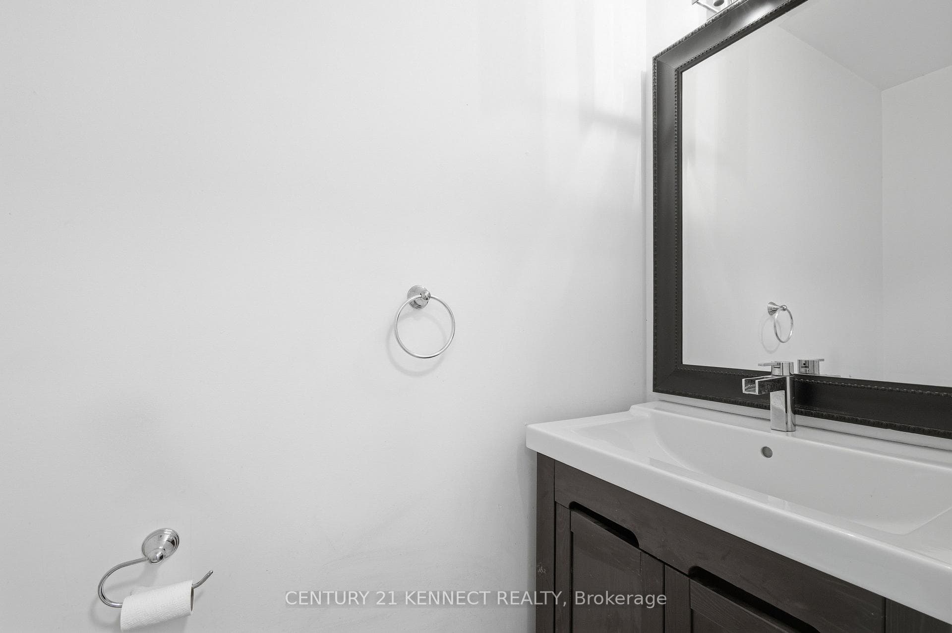 848 Fairlawn Avenue photo 29