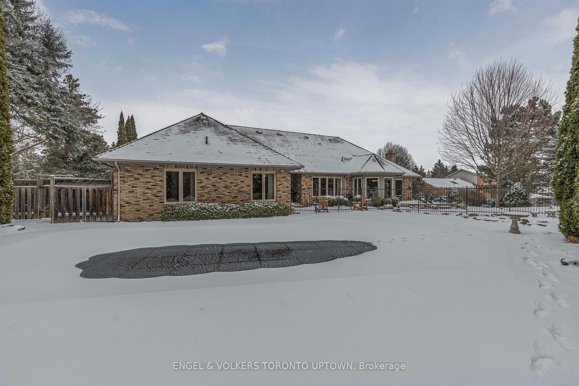 92 McClure Drive photo 19
