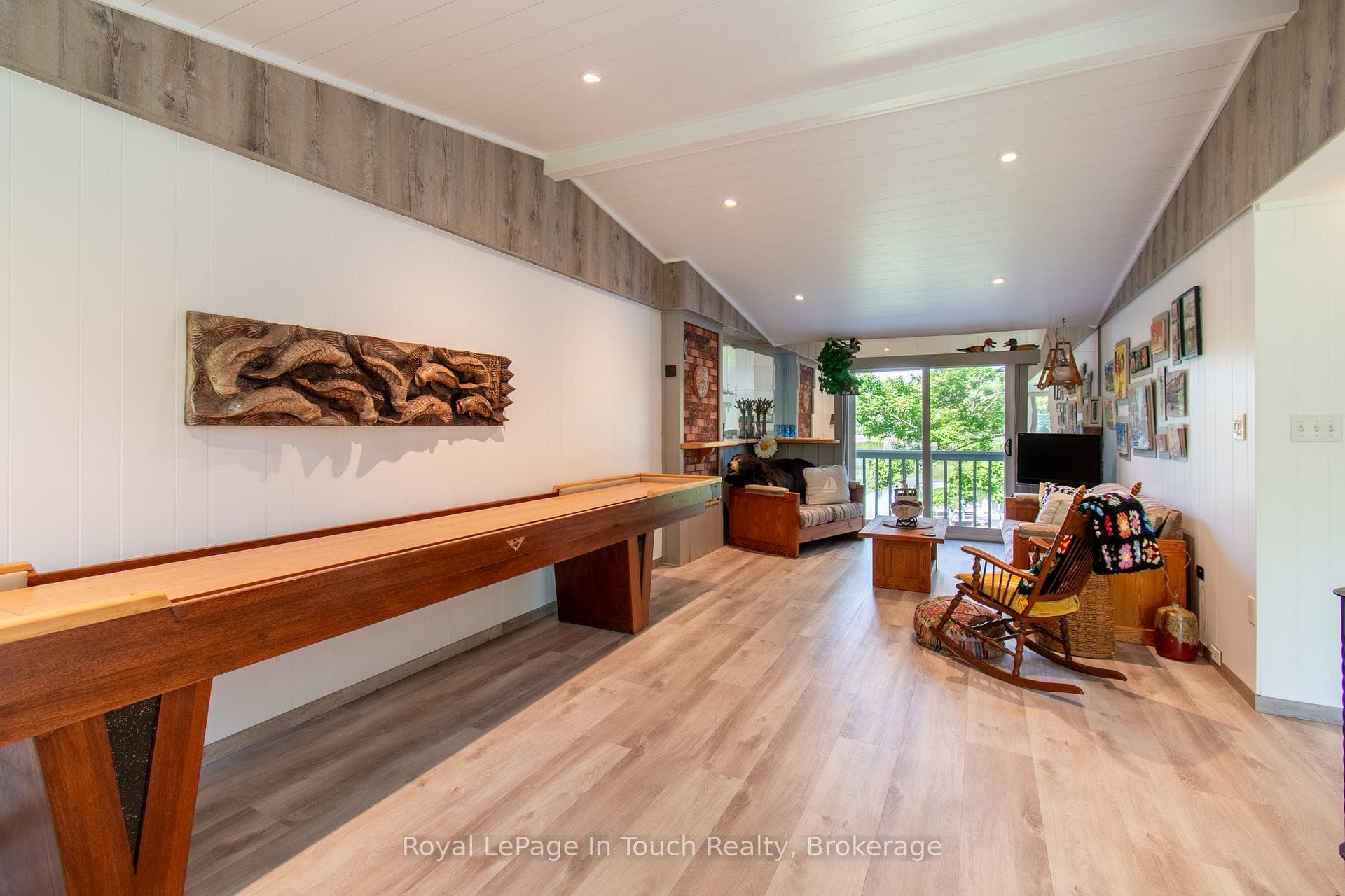1464 Golden Beach Road photo 29