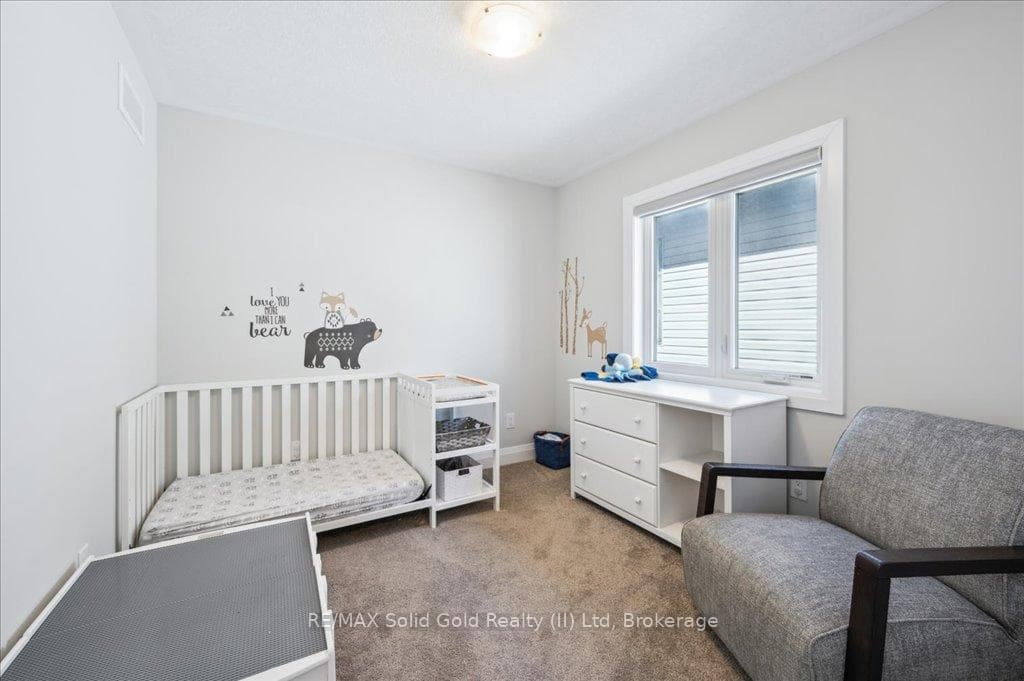 203 Woodbine Avenue photo 31