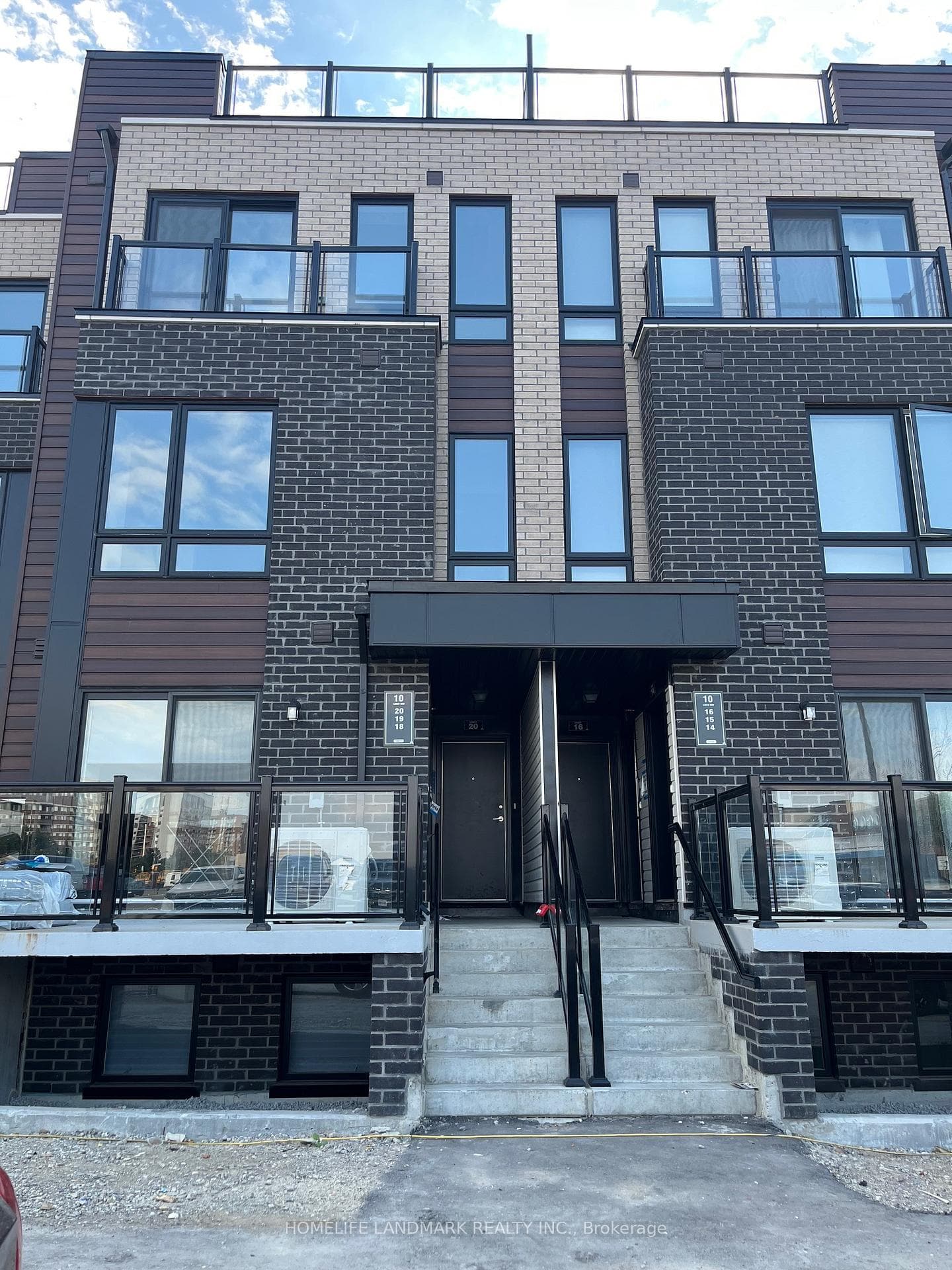 10 Liben Way Unit 19 photo 1