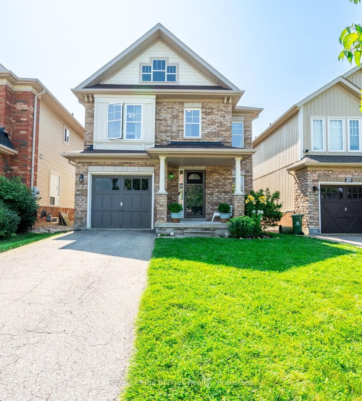 63 Fiddlehead Crescent photo 1