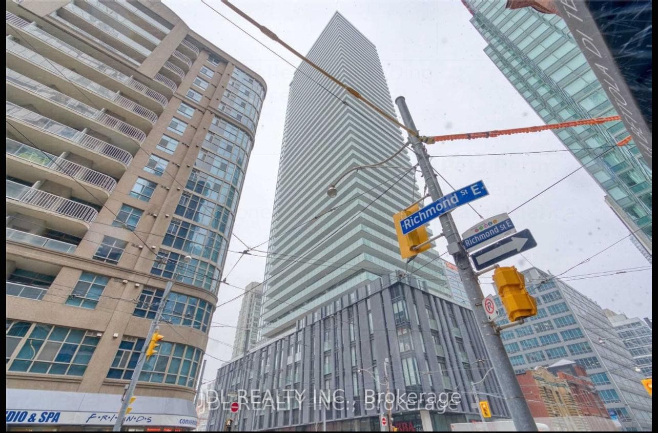 25 Richmond Street Unit 1512 photo 1